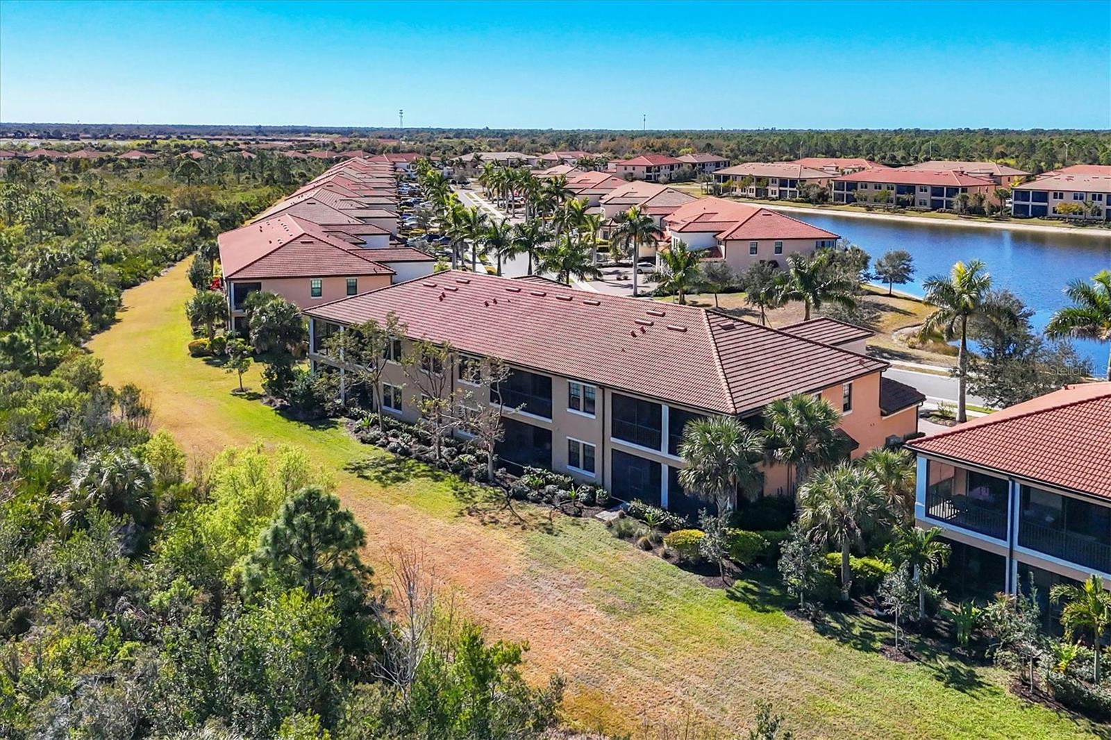 SARASOTA NATIONAL - Residential