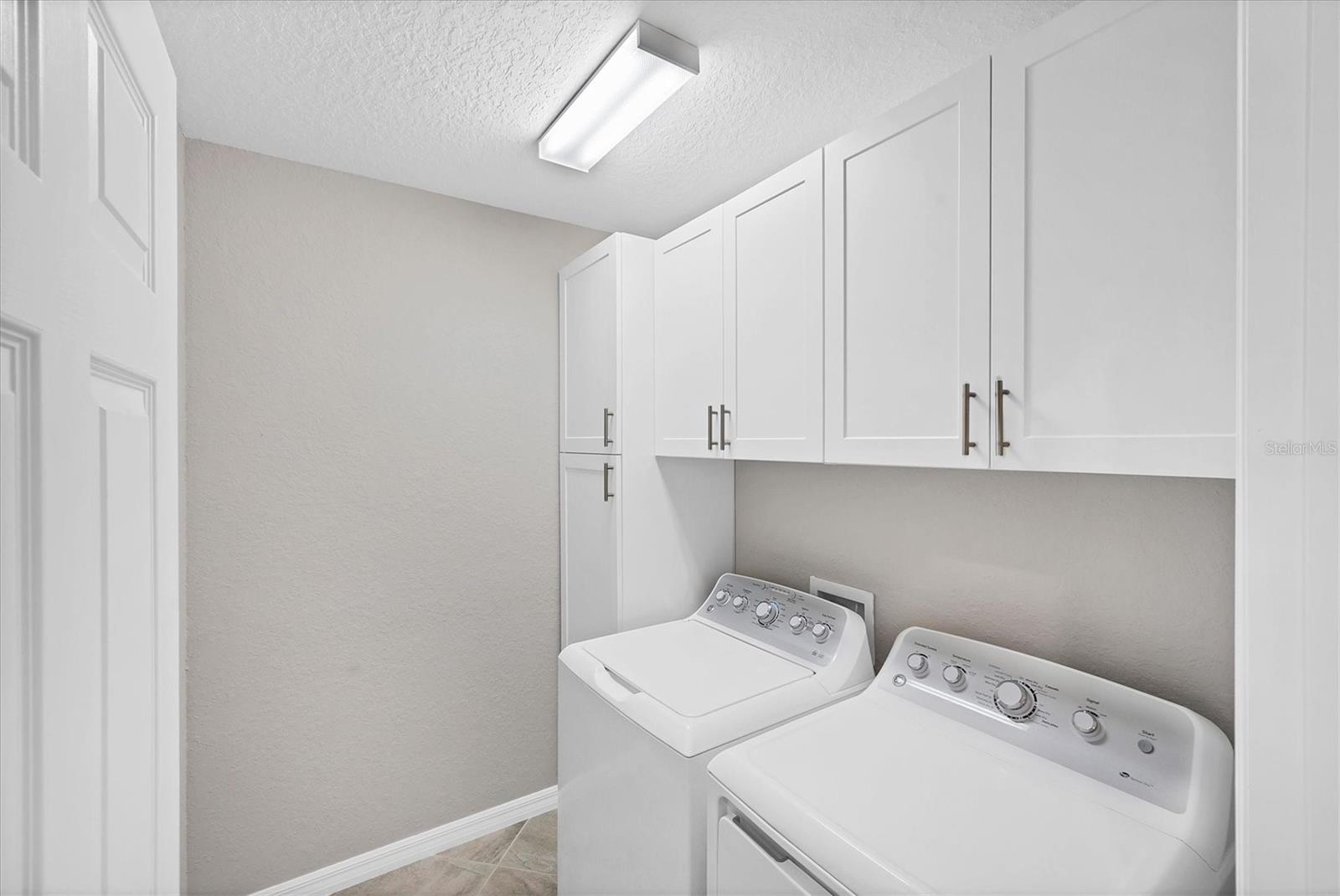 SARASOTA NATIONAL - Residential