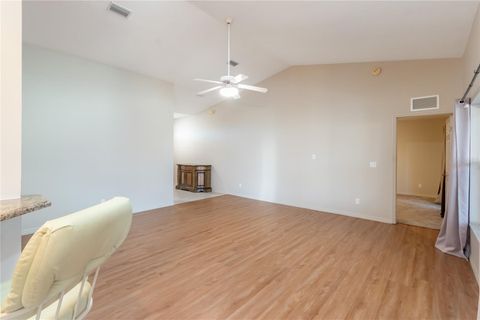 Tiny photo for 5011 NW 31st Street, Ocala, FL 34482 (MLS # OM716530)