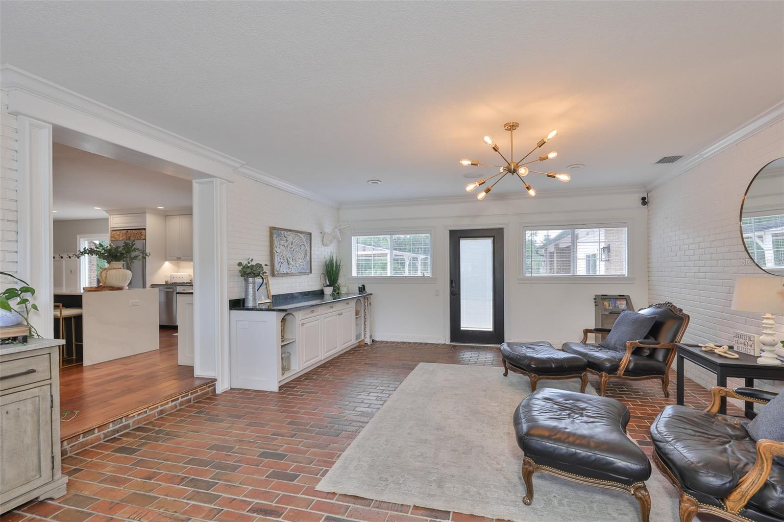 HICKORY CREEK 1ST ADD - Residential