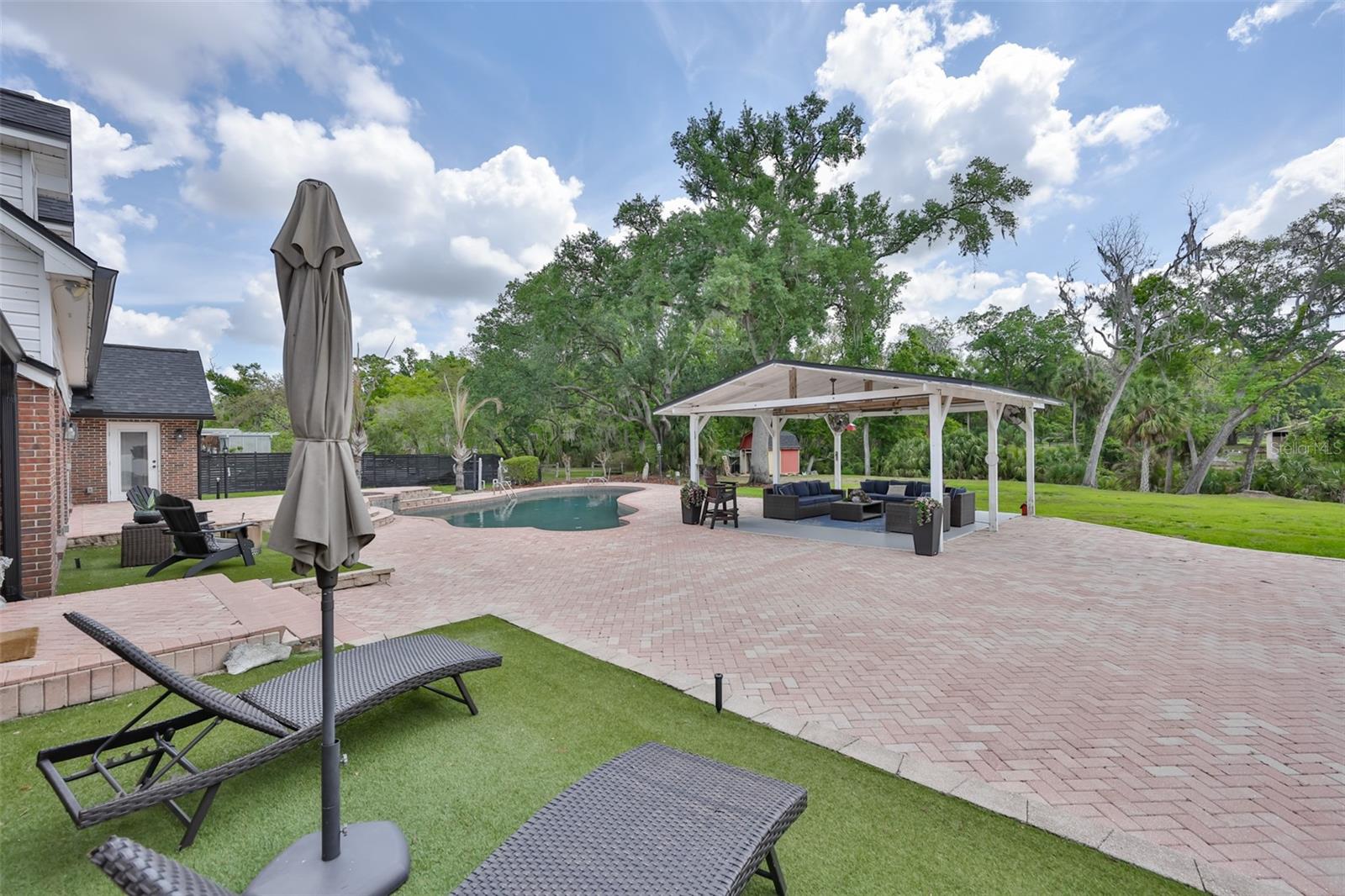 HICKORY CREEK 1ST ADD - Residential