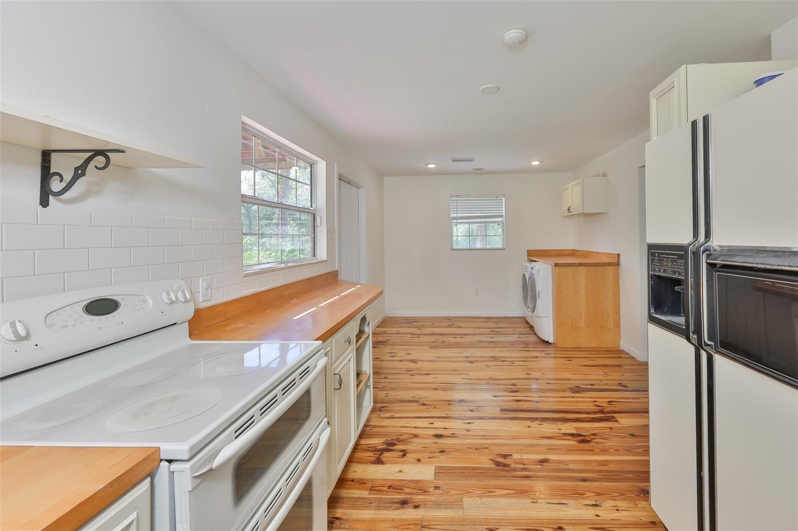 HICKORY CREEK 1ST ADD - Residential