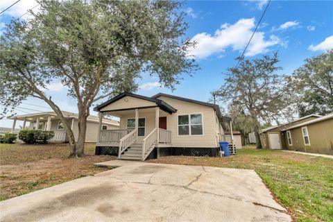 A home in TAMPA