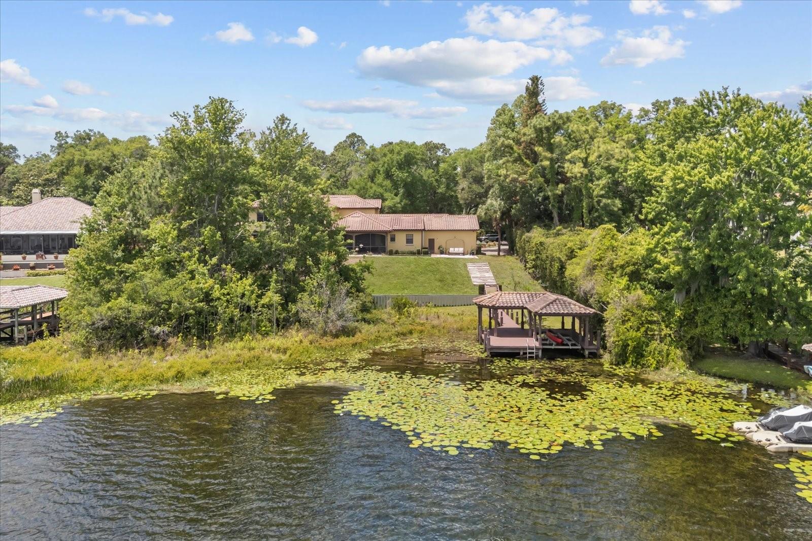 1244 E LAKE COLONY DRIVE