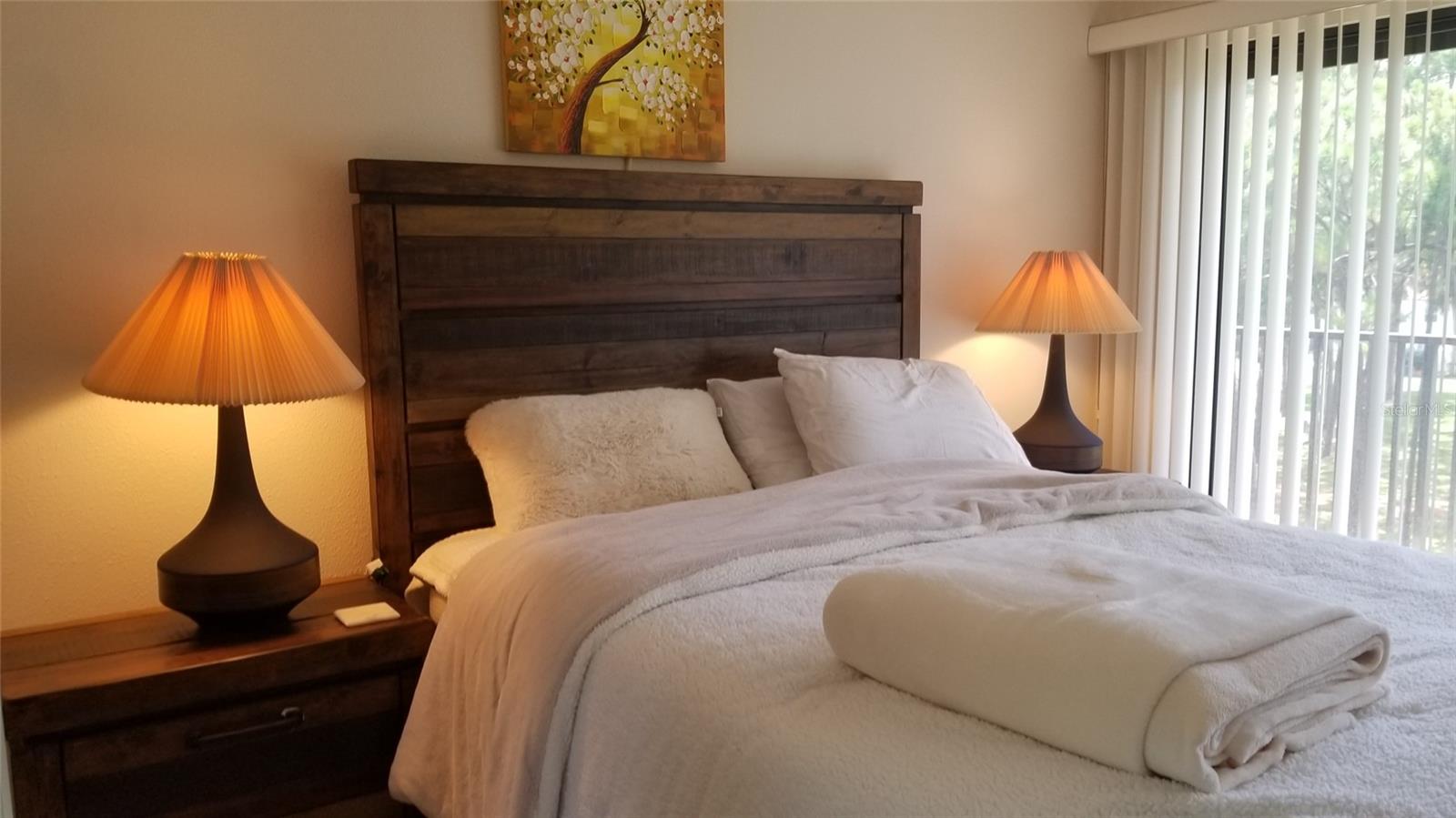 MEDITERRANEAN MANORS - Residential Lease