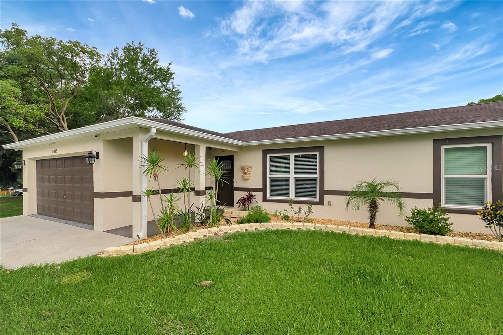 5015 SUMMER HILL DRIVE