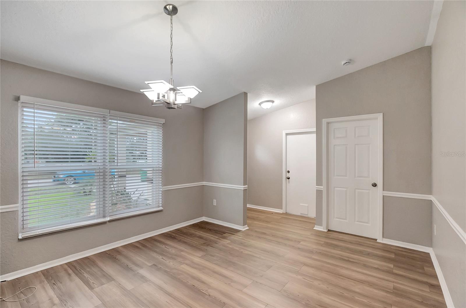 5015 SUMMER HILL DRIVE