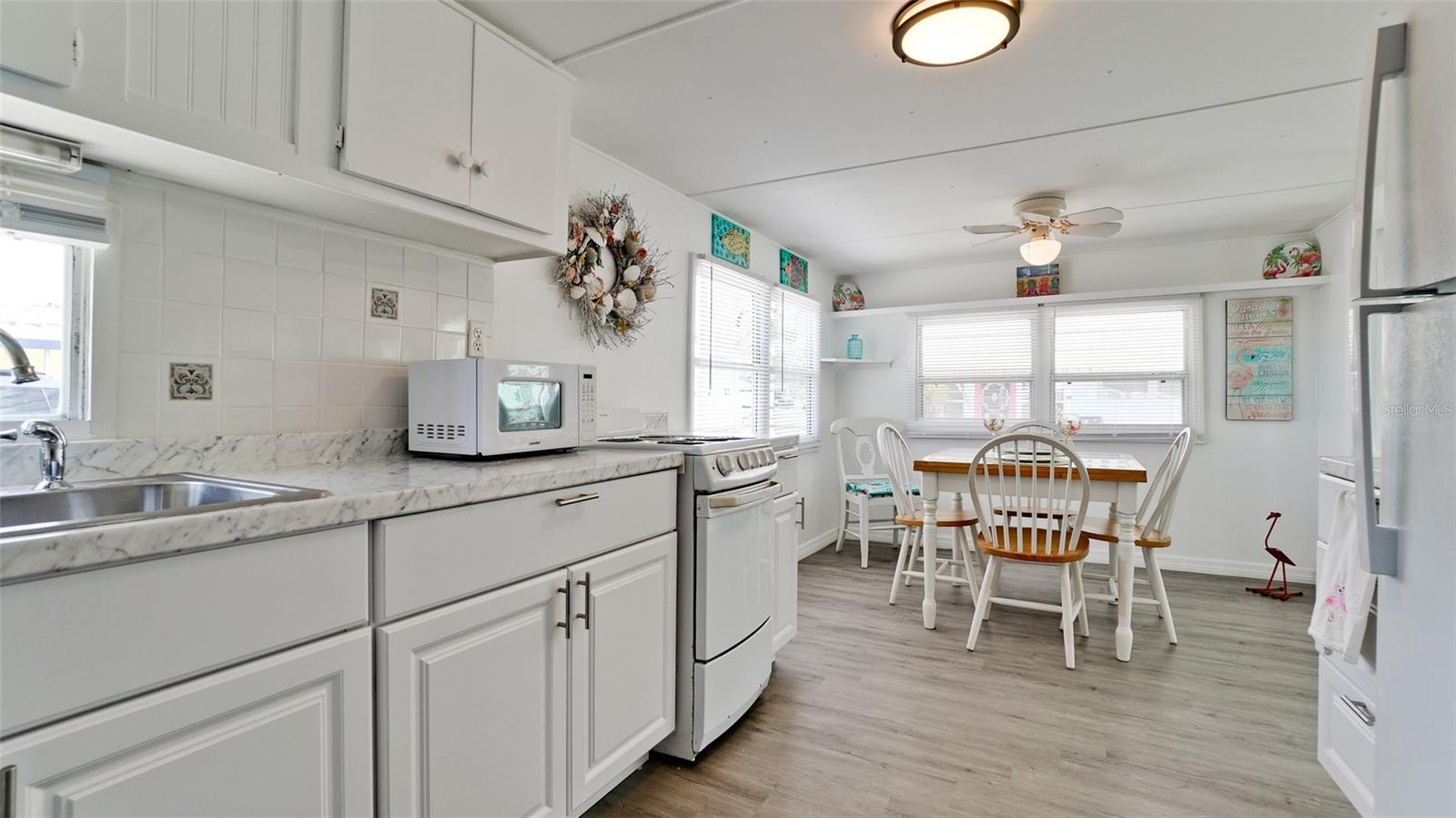 PARADISE BAY ESTATES CO-OP - Residential