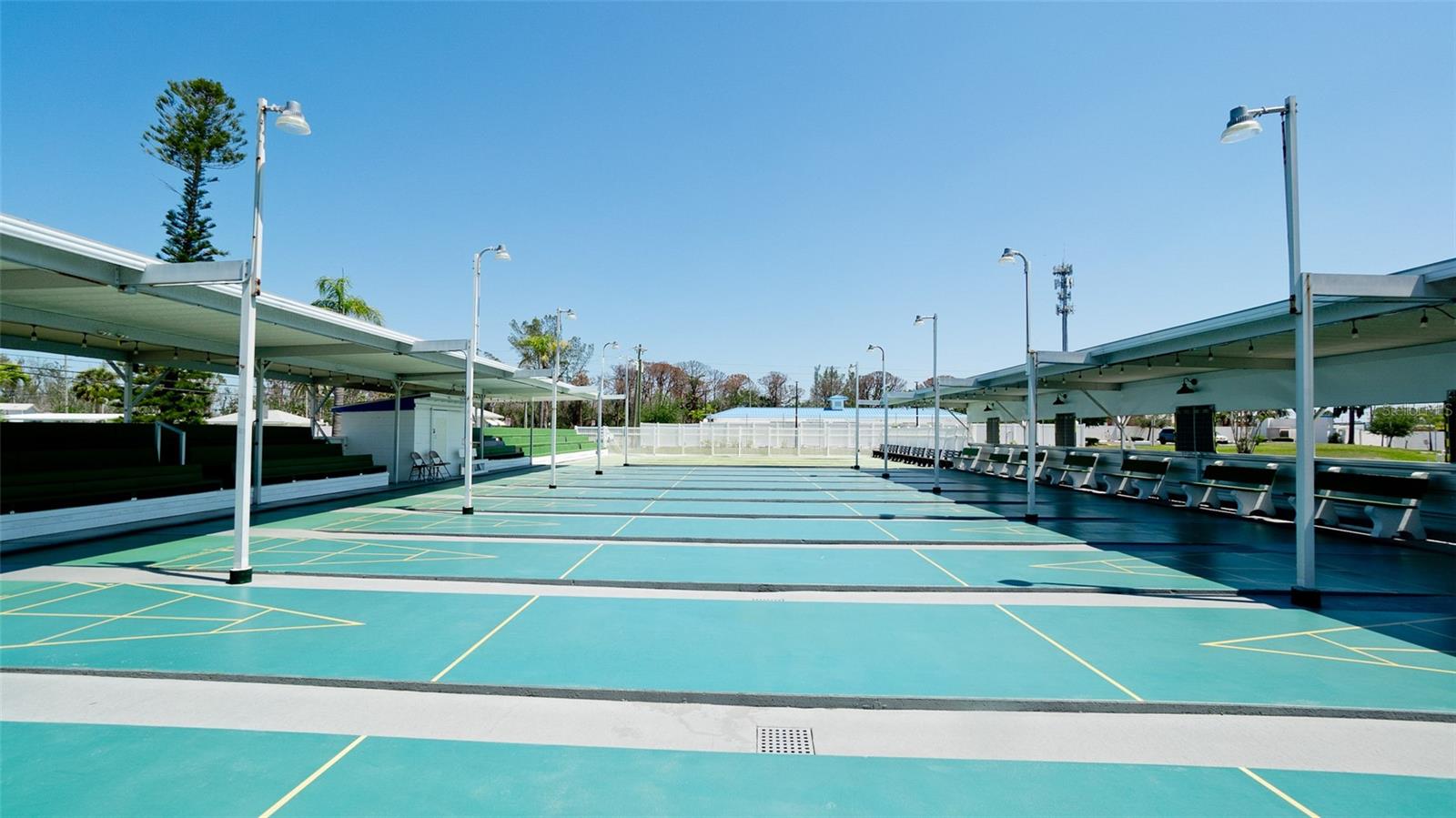 PARADISE BAY ESTATES CO-OP - Residential