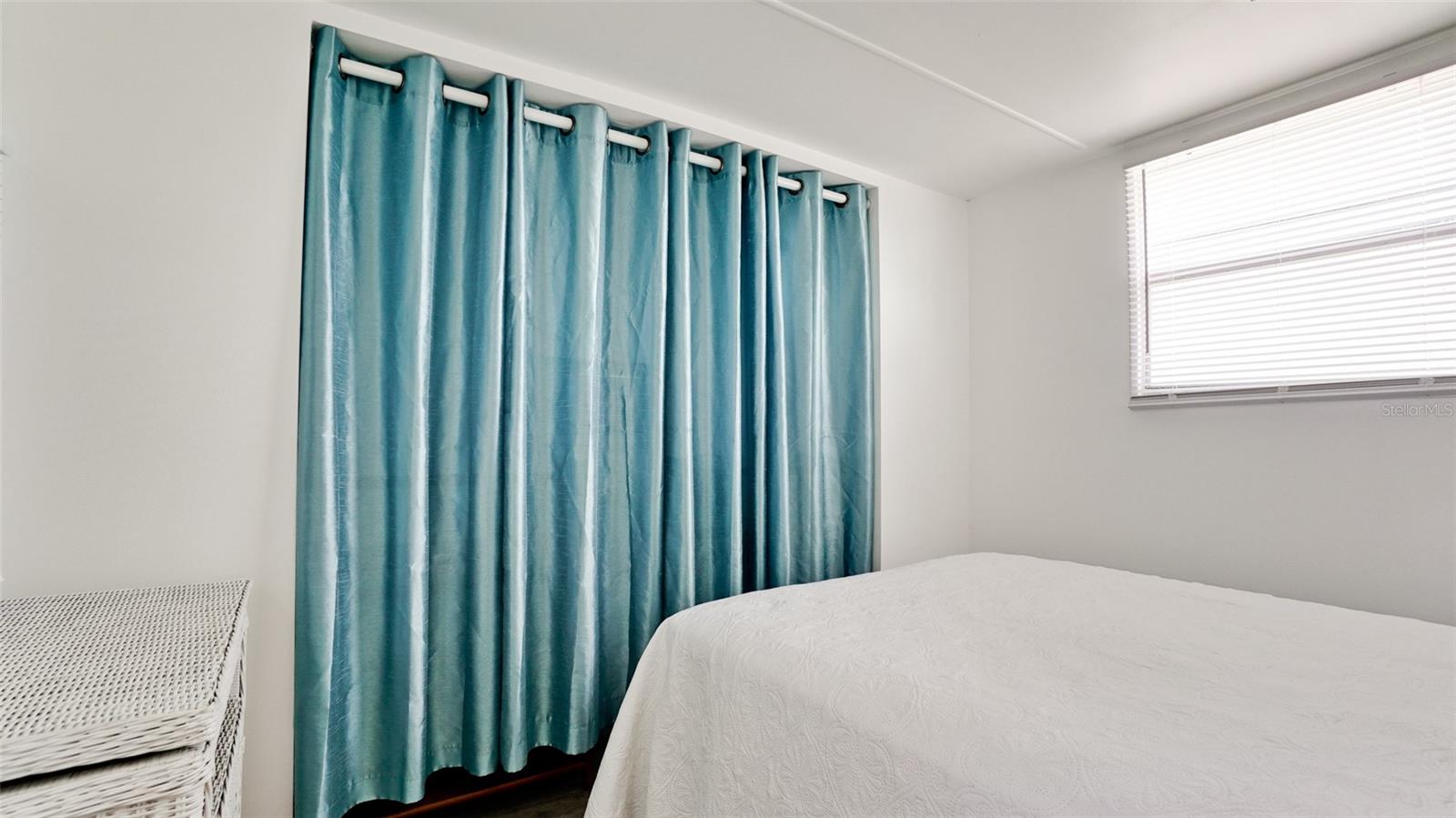 PARADISE BAY ESTATES CO-OP - Residential