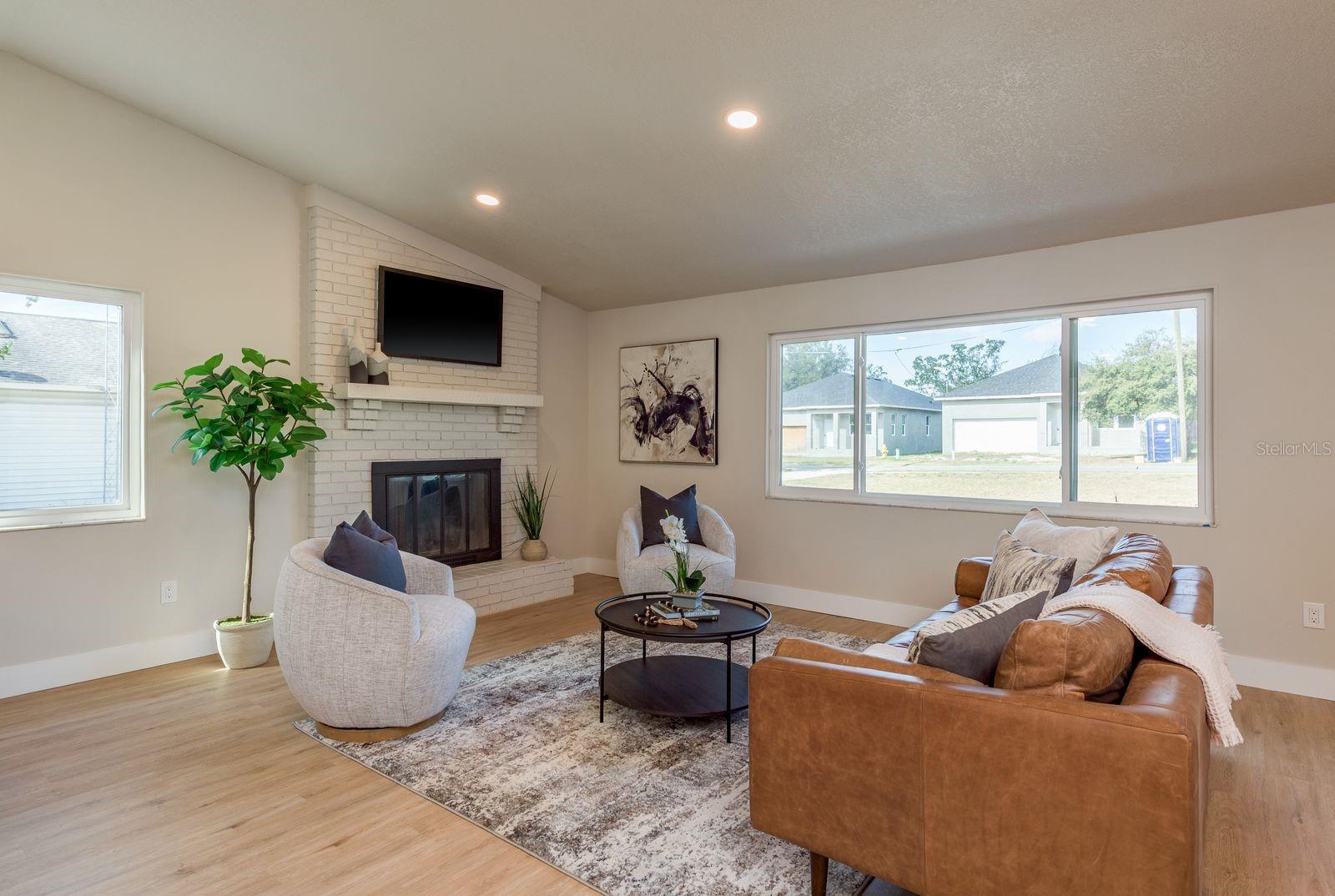 MASSACHUSETTS HEIGHTS - Residential