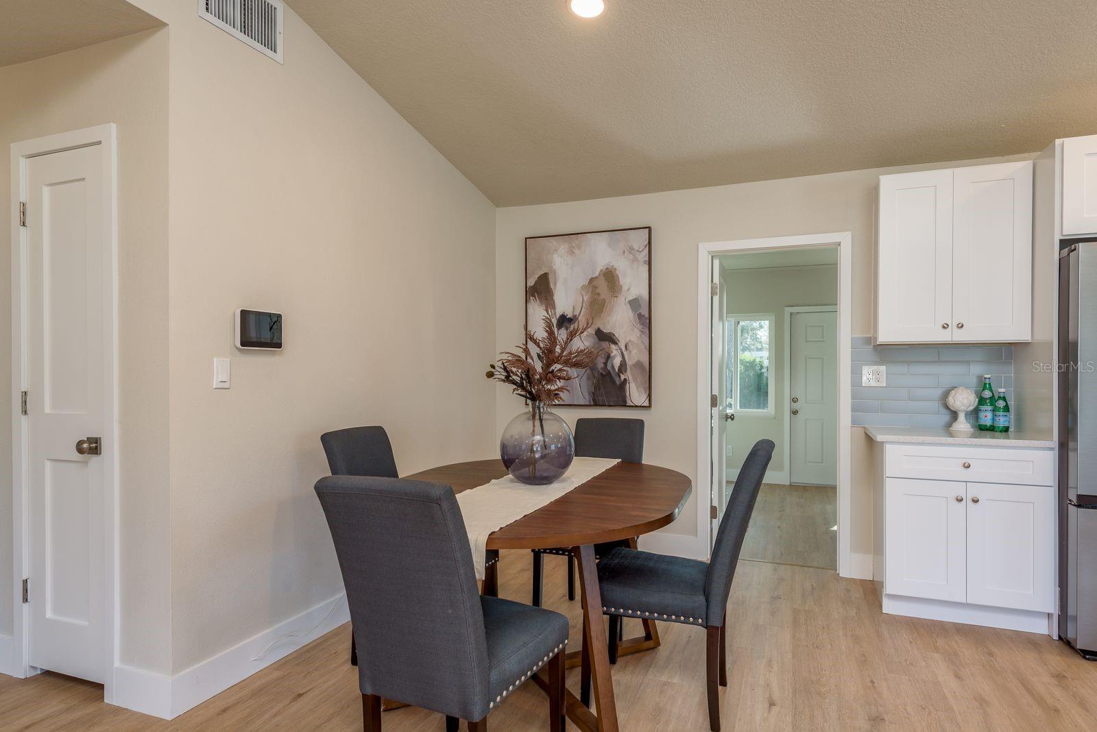 MASSACHUSETTS HEIGHTS - Residential