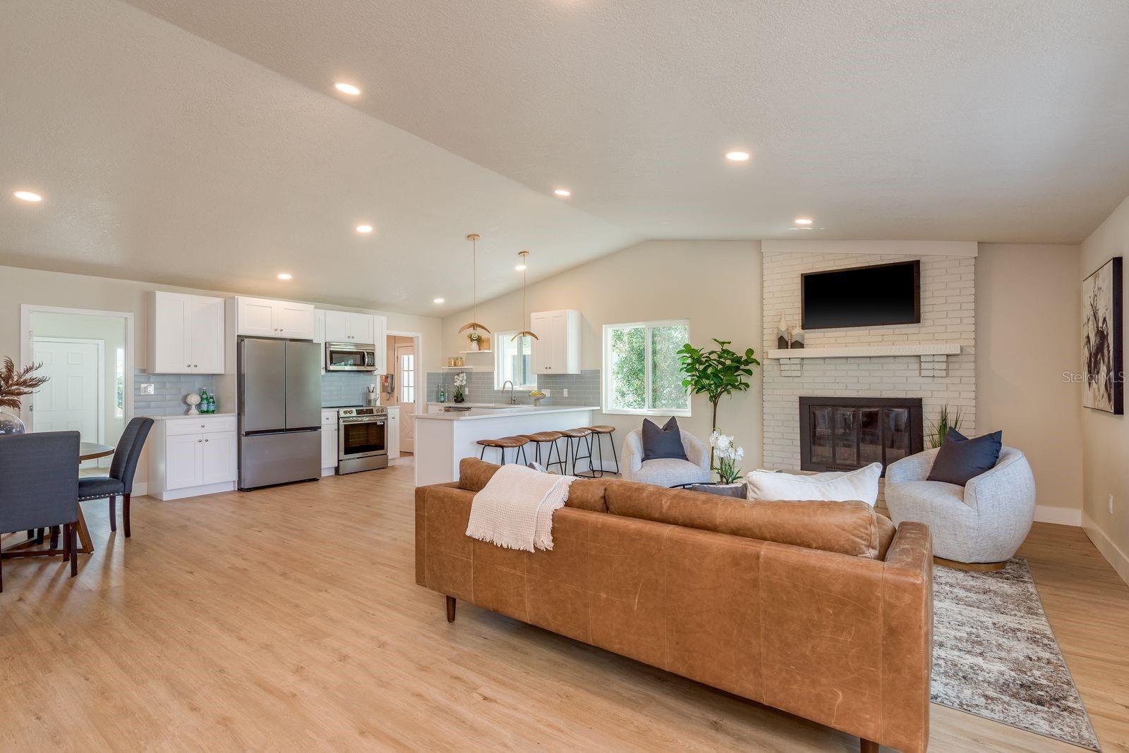 MASSACHUSETTS HEIGHTS - Residential