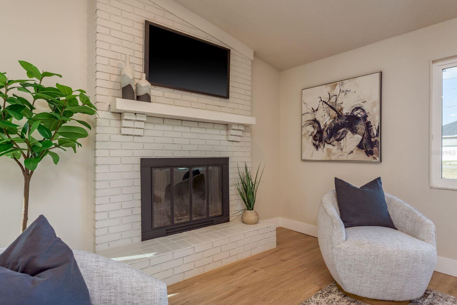 MASSACHUSETTS HEIGHTS - Residential