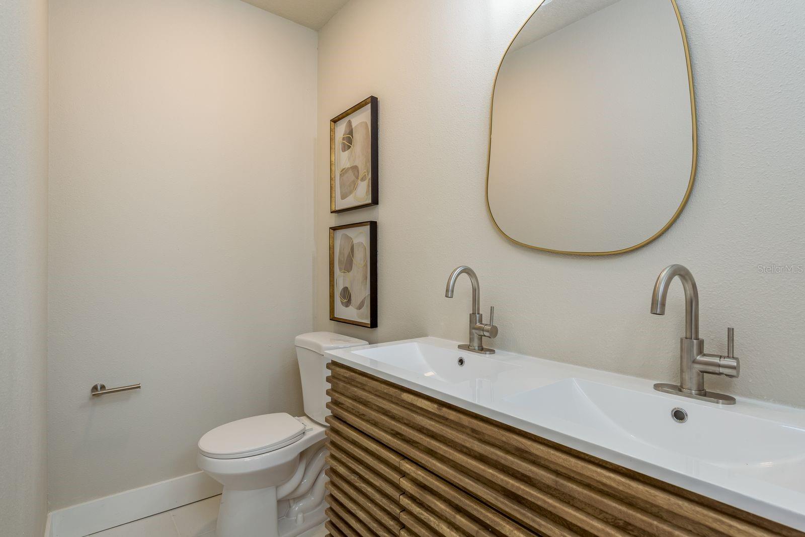 MASSACHUSETTS HEIGHTS - Residential