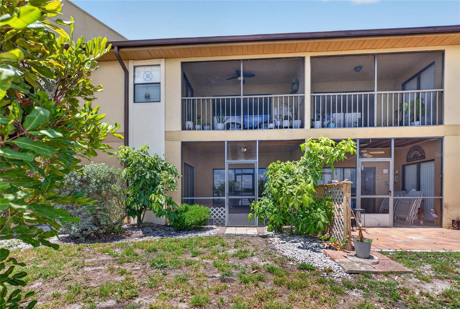 BELLA VISTA ON LAKE - Residential
