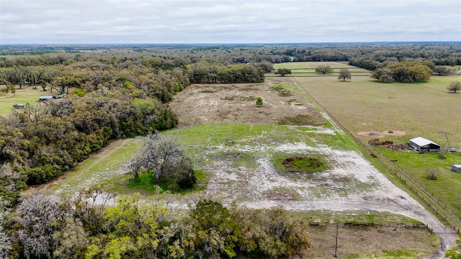 HOMESTEAD RANCHES - Land