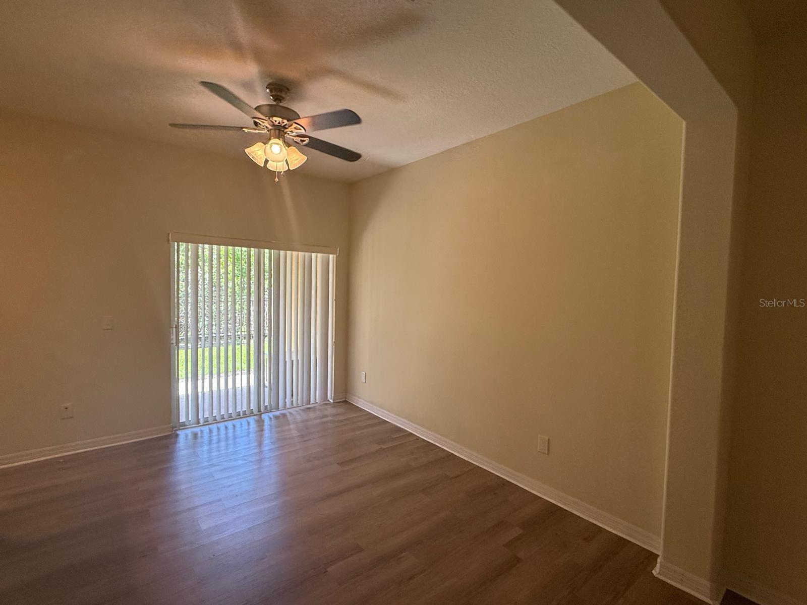 3154 RODRICK CIRCLE