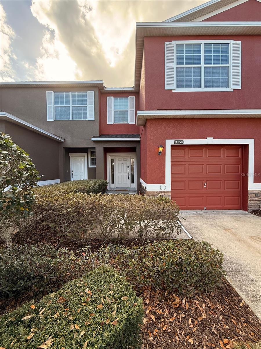 3154 RODRICK CIRCLE