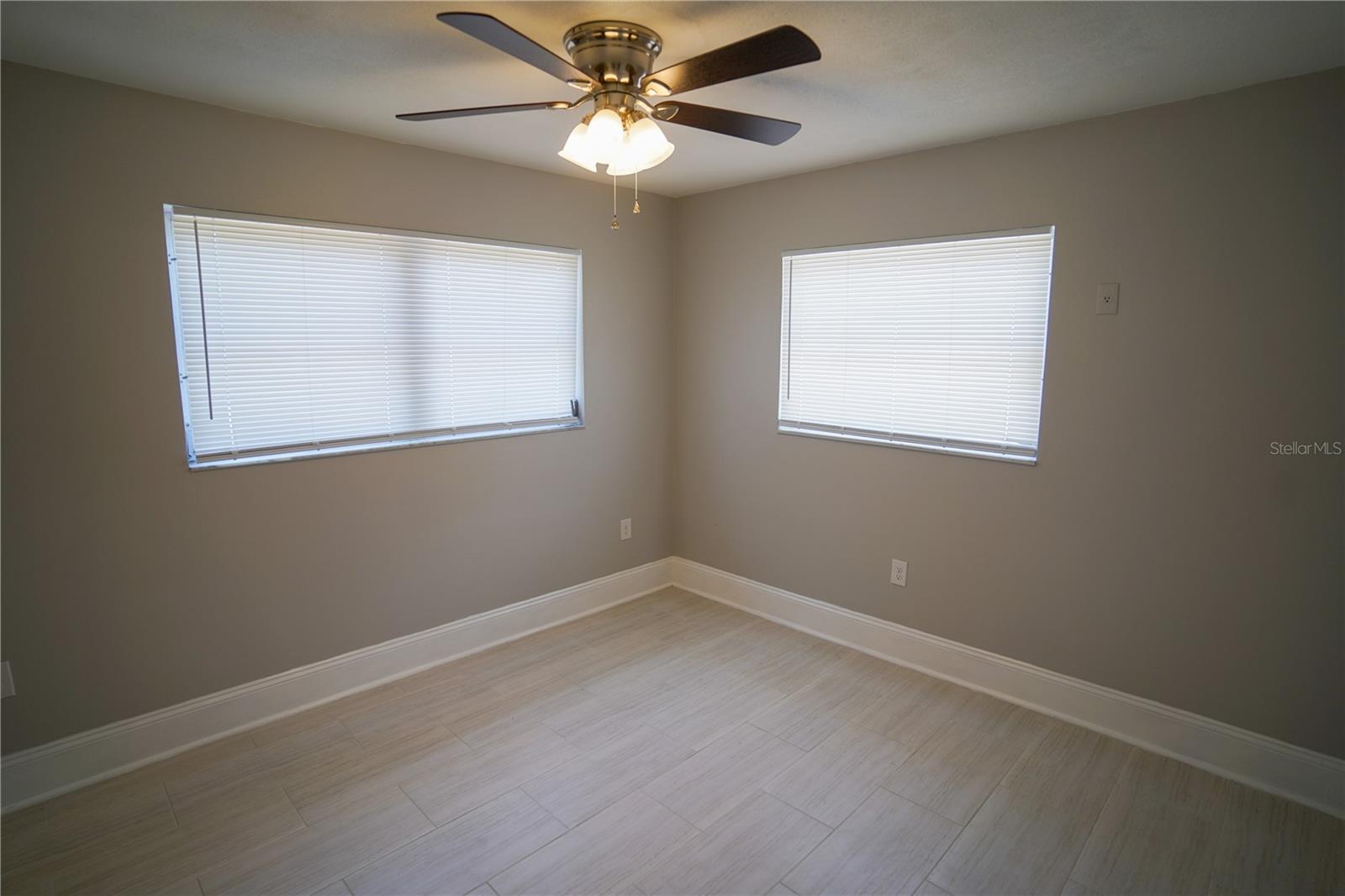 MIRA BELLA 1 - Residential