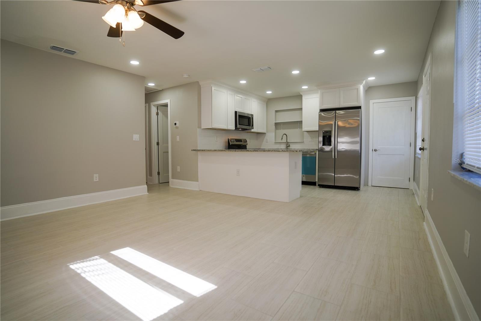 MIRA BELLA 1 - Residential