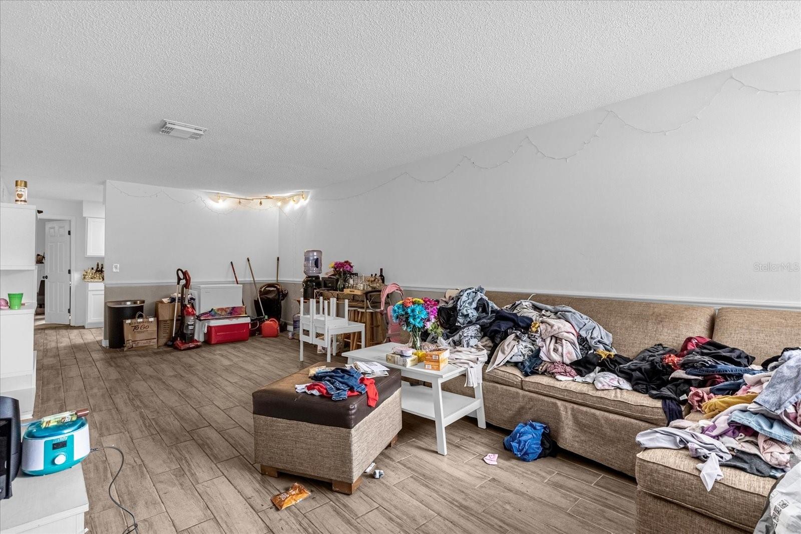 LAKE SHERWOOD HILLS PH 03 - Residential Lease