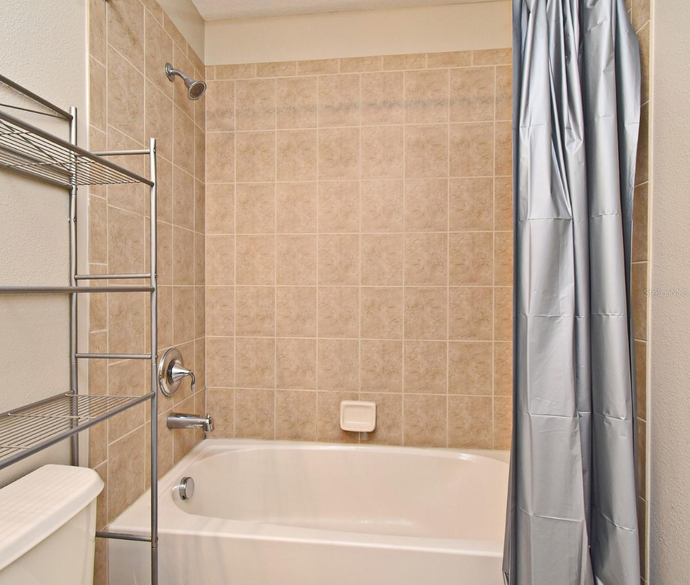 CLAYTON CROSSING - Residential Lease