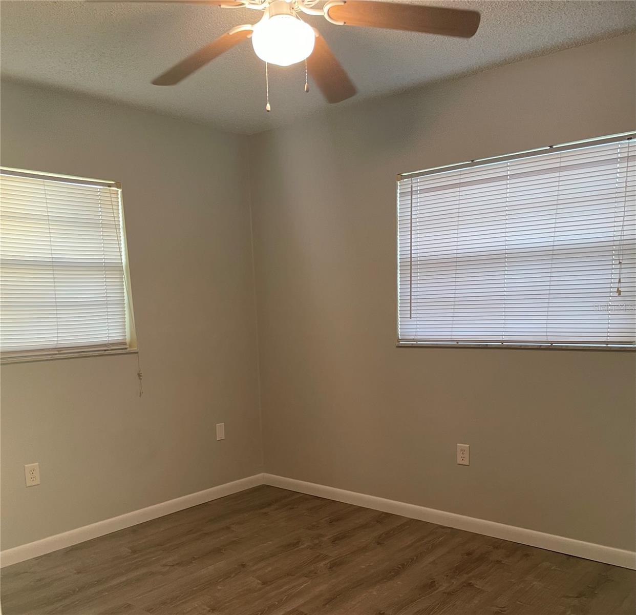 WOODBERY ESTATES - Residential Lease
