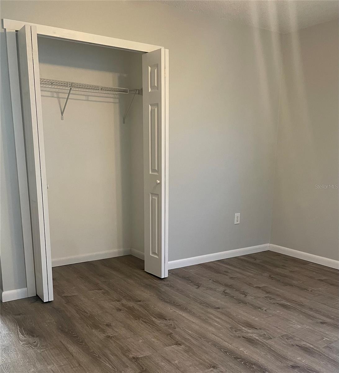 WOODBERY ESTATES - Residential Lease