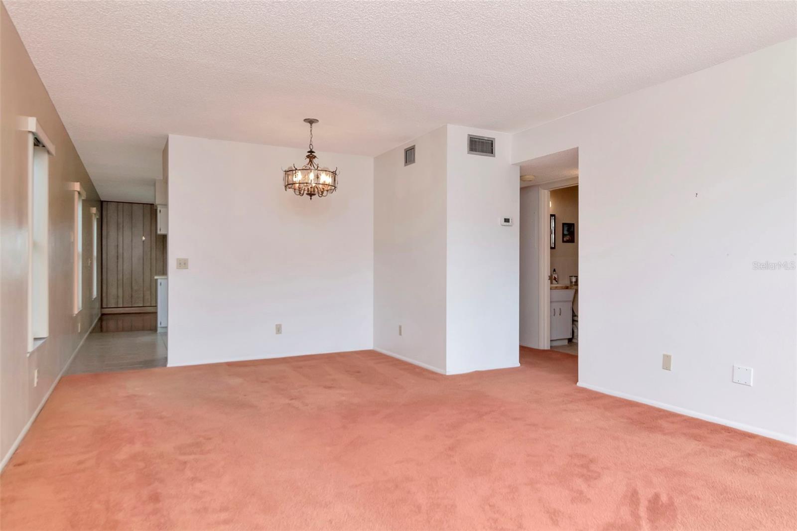 2253 NORWEGIAN DRIVE 27