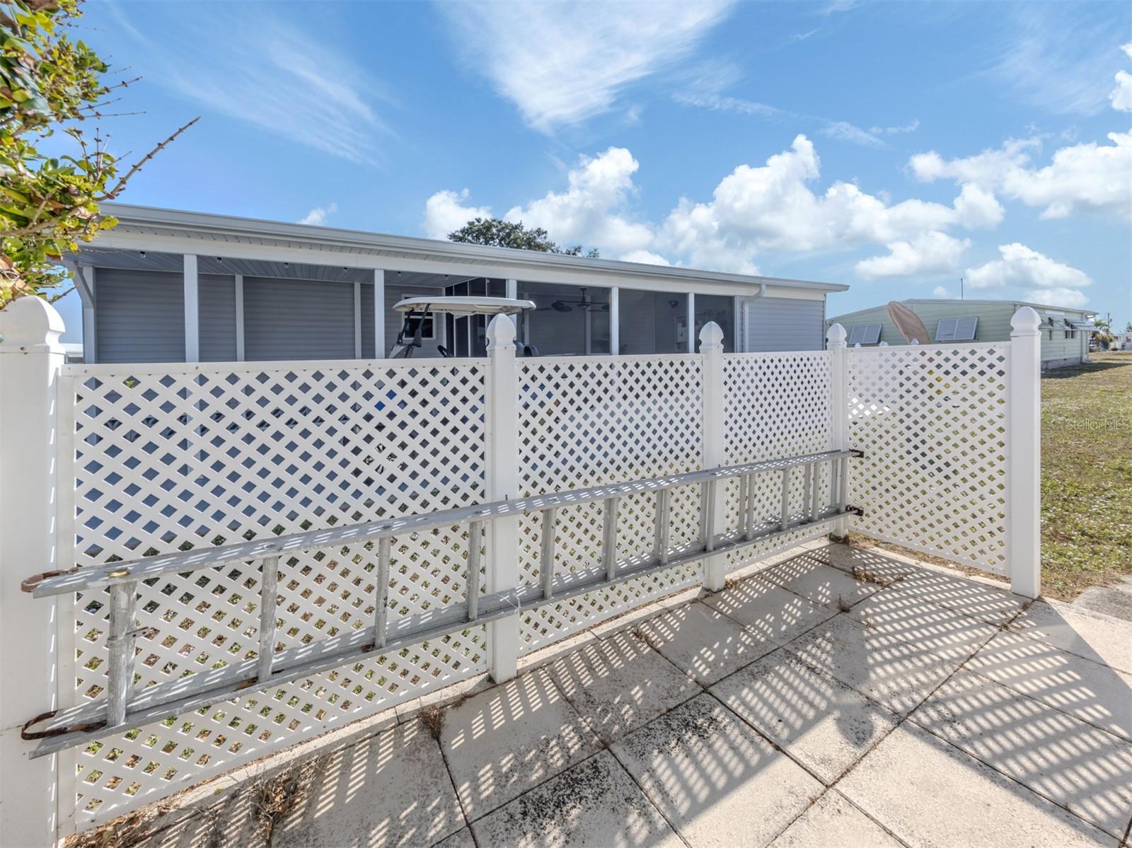 HARBOR ISLES II - Residential