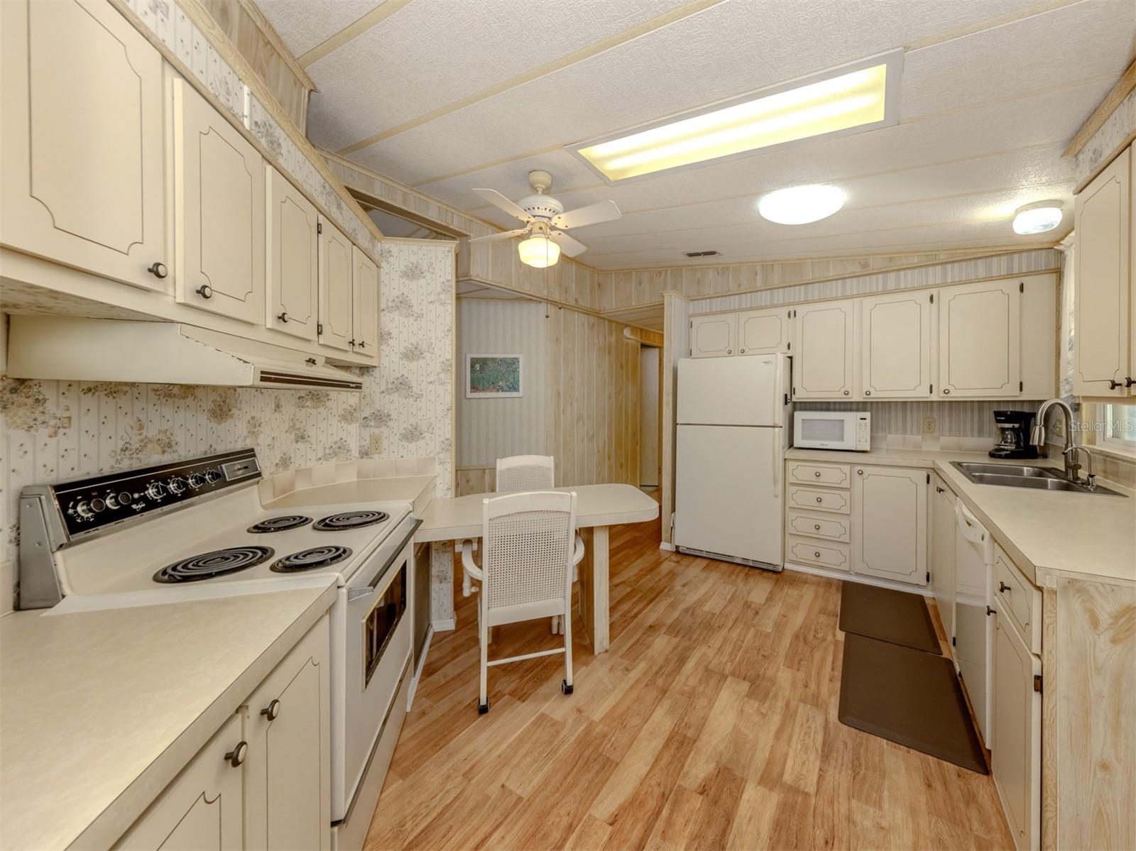 HARBOR ISLES II - Residential