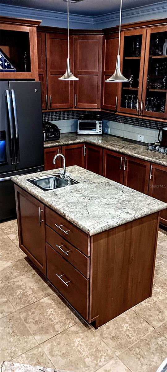 HOLIDAY VILLAGE CO-OP M/H UNREC - Residential