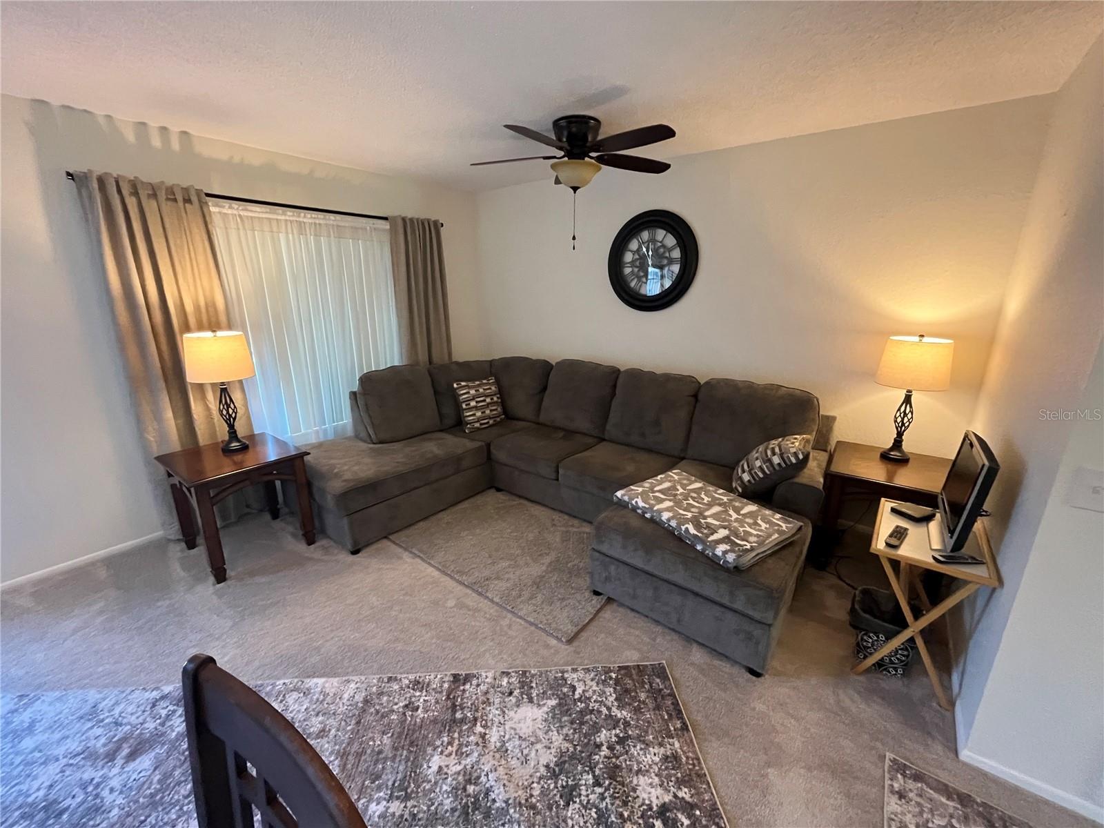 ON TOP OF THE WORLD - Residential