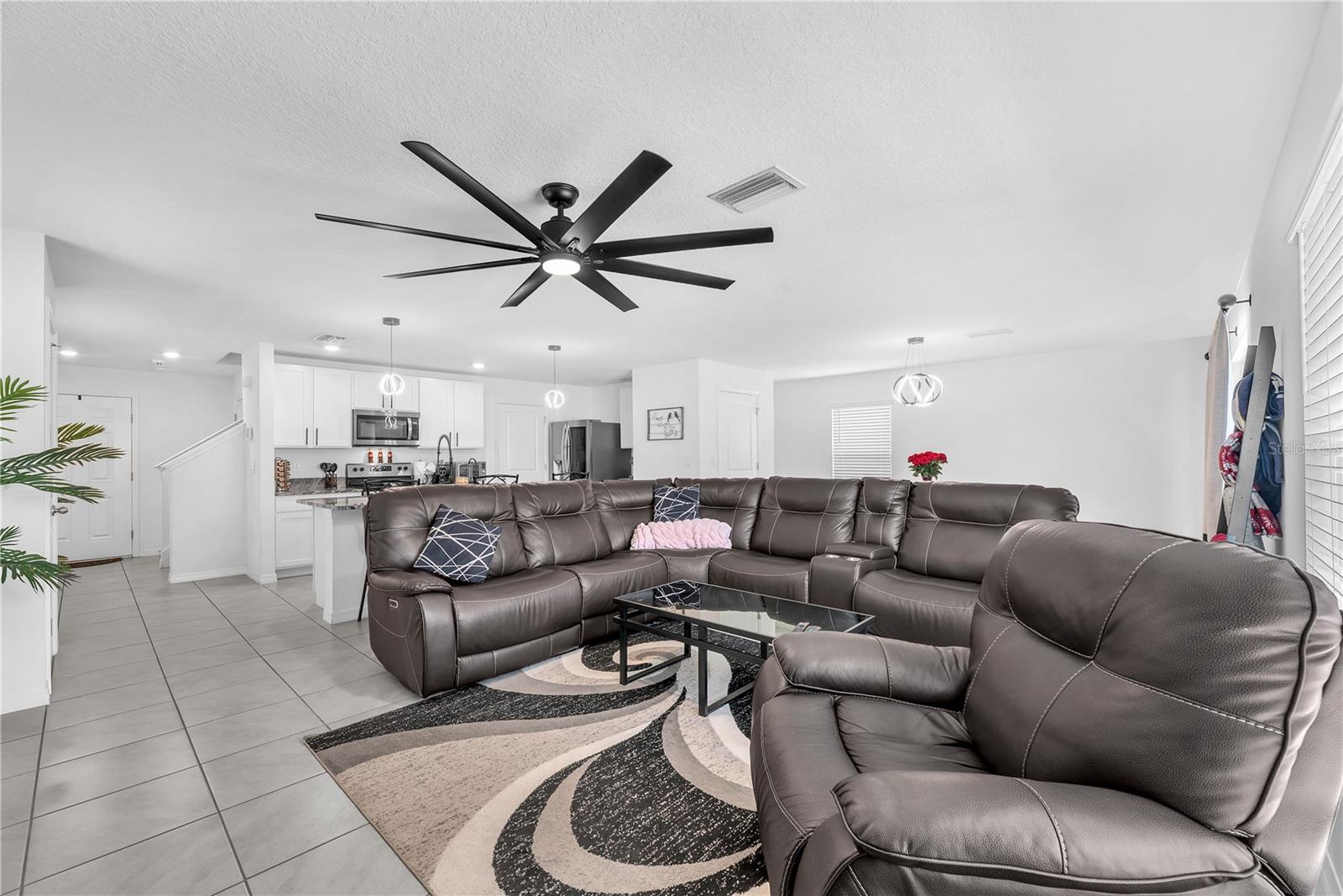 RIDGEWOOD - Residential