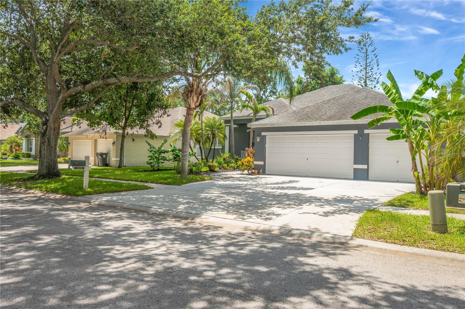 1128 LUMSDEN TRACE CIRCLE