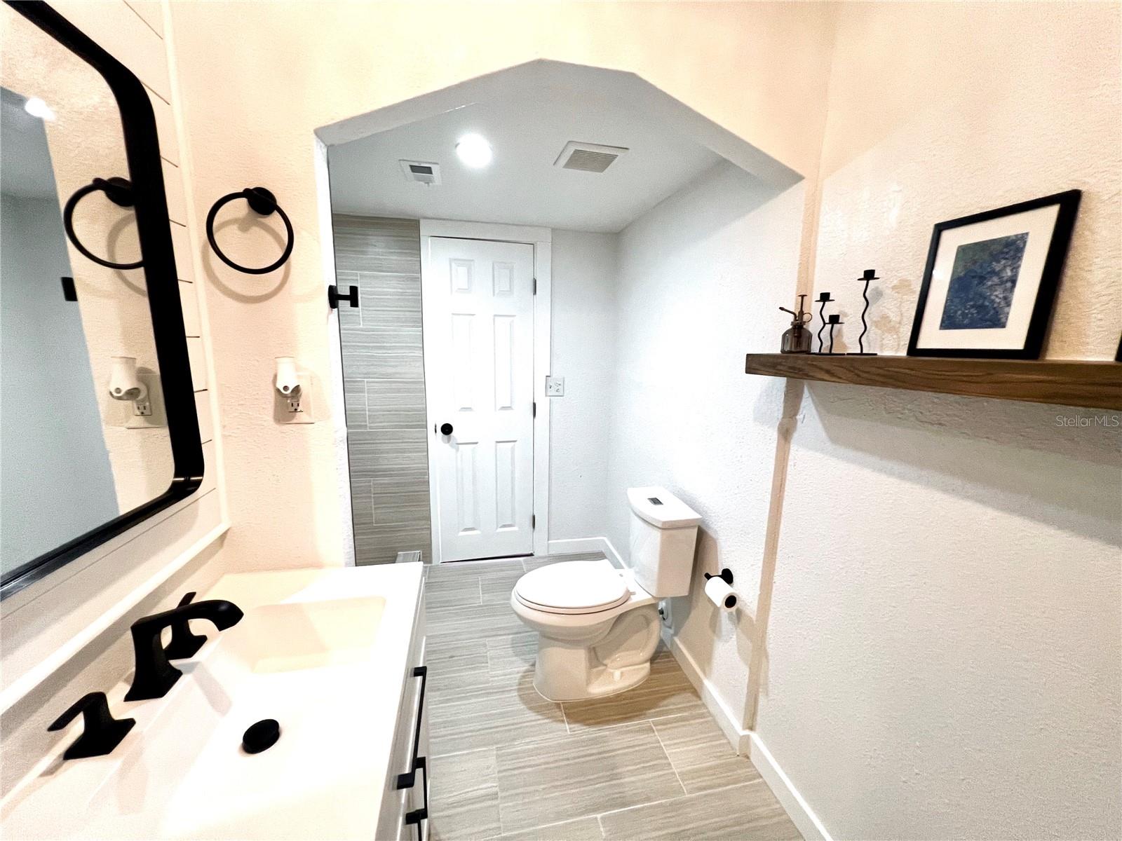 EVERGREEN VILLA - Residential