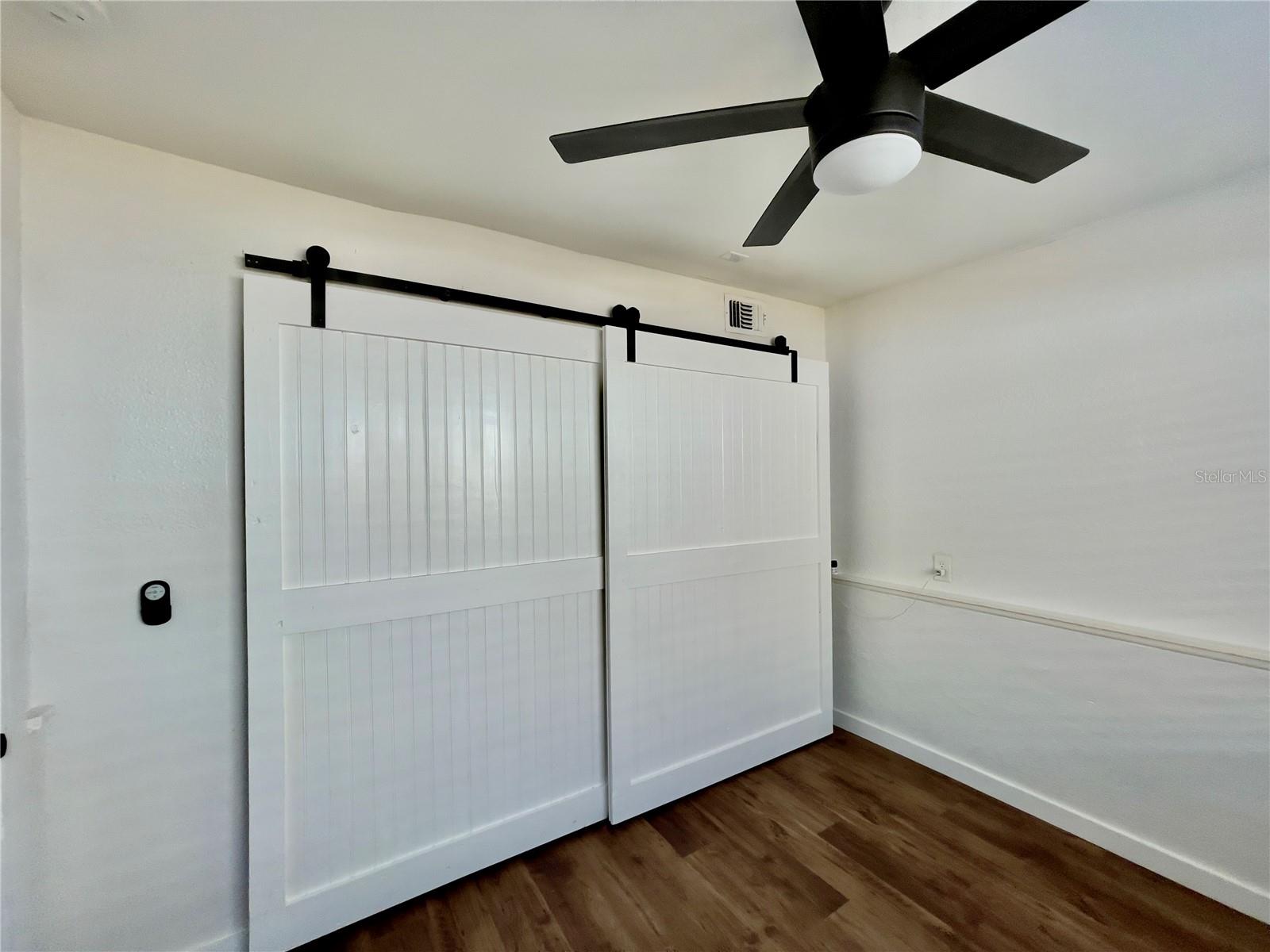 EVERGREEN VILLA - Residential