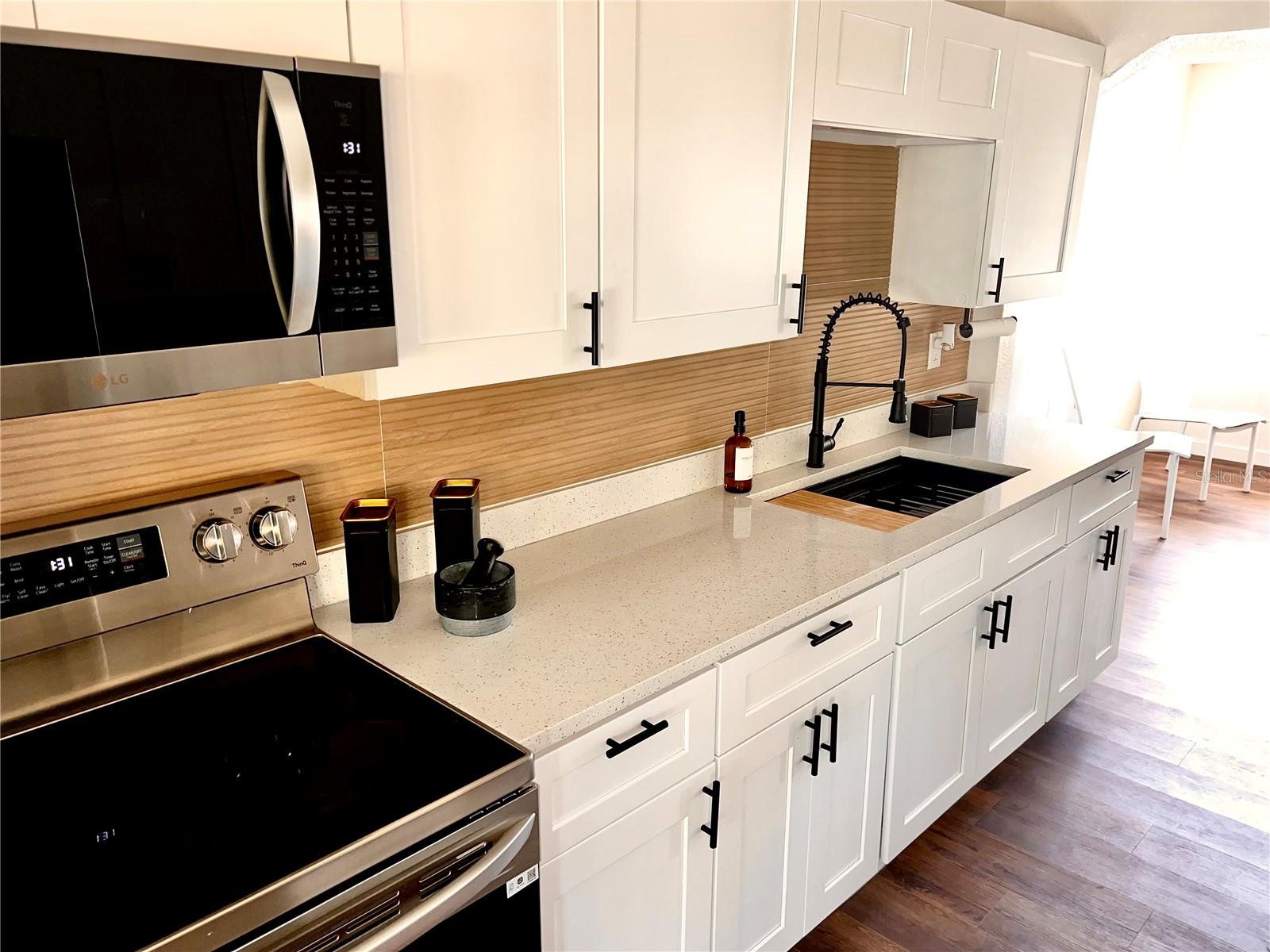 EVERGREEN VILLA - Residential