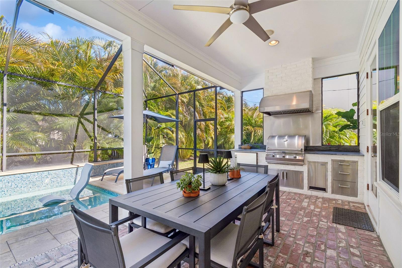 VILLA ROSA PARK - Residential