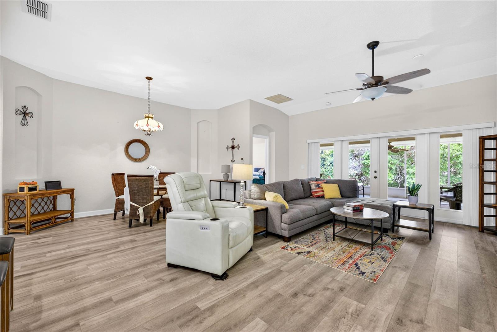 GOLF MEDITERRANEAN VILLAS - Residential