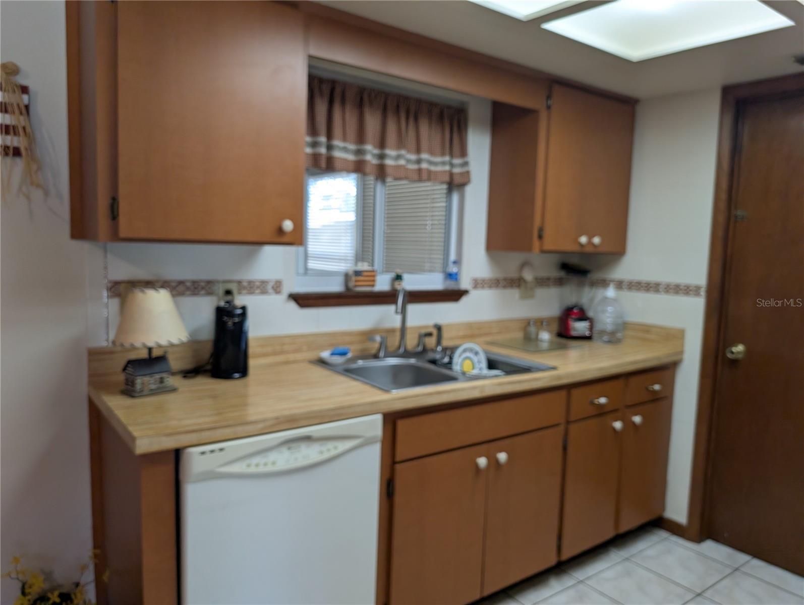 8483 SW 106TH PLACE