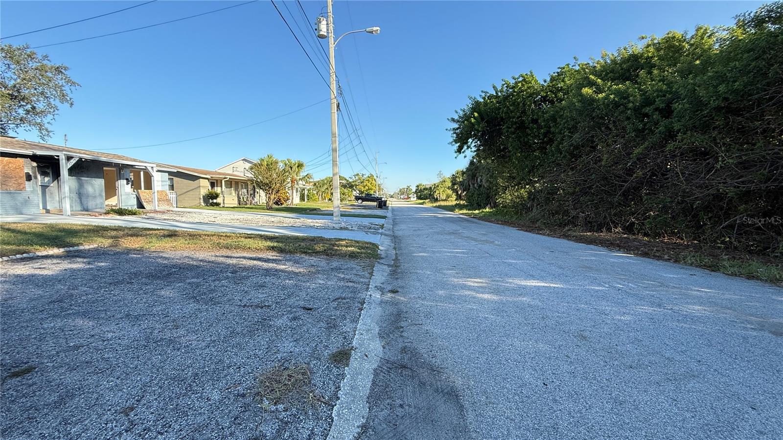 LEISURE BEACH - Residential Lease