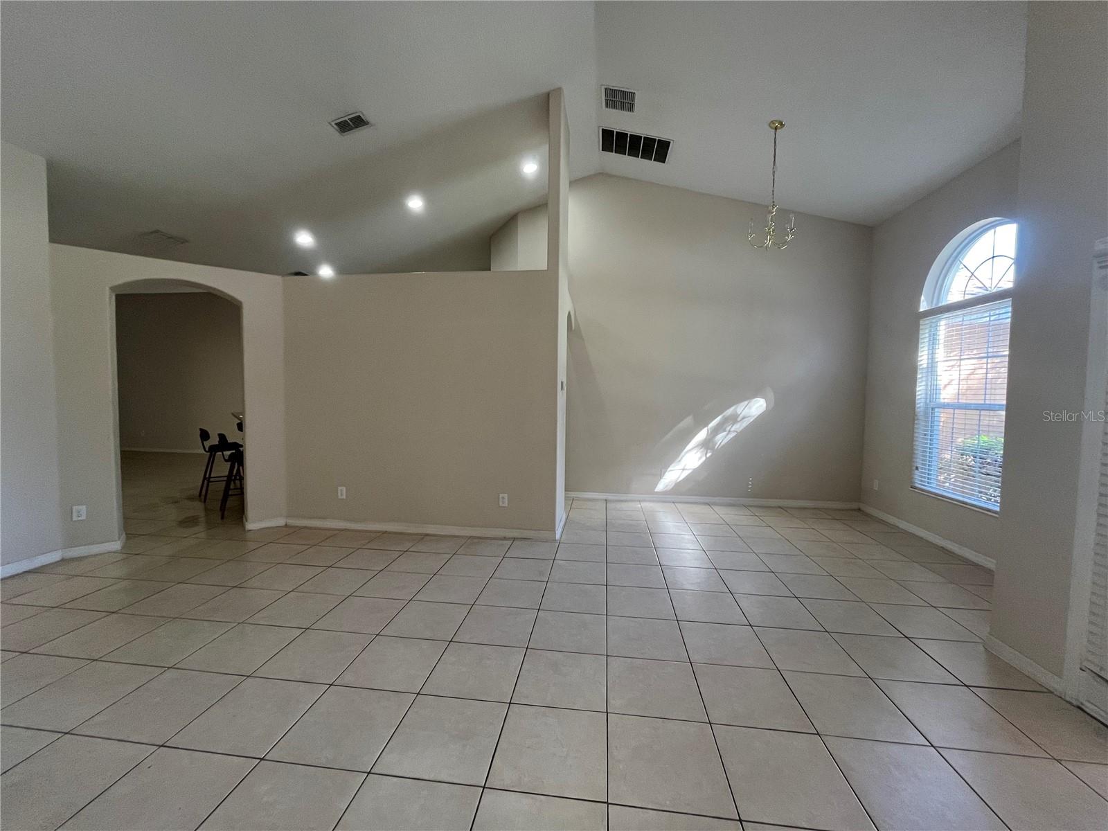 INDIAN LAKES PH 7 - Residential Lease