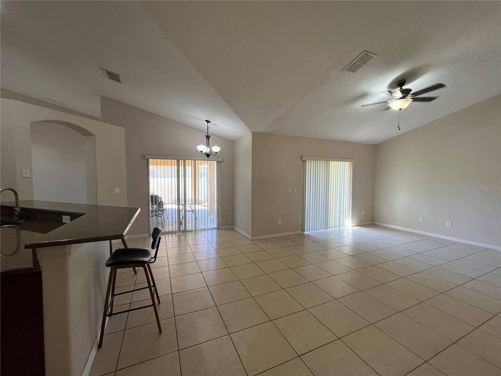 INDIAN LAKES PH 7 - Residential Lease