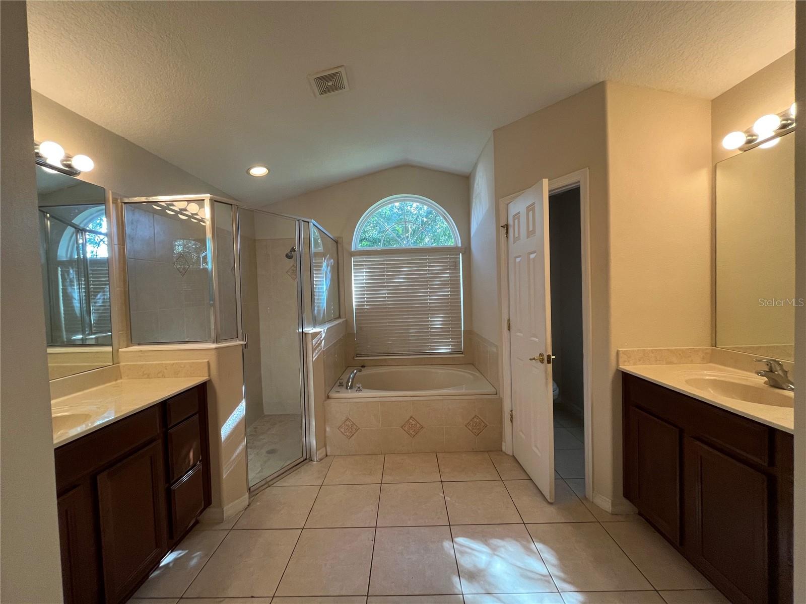 INDIAN LAKES PH 7 - Residential Lease