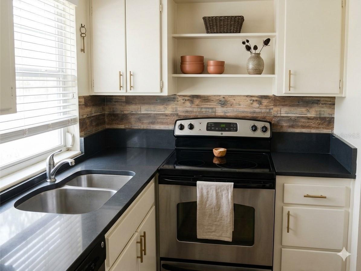 BETTY DREW APTS CO-OP - Residential