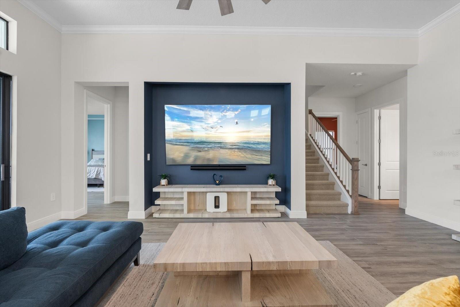 COUNTRY CLUB EAST AT LAKEWD RNCH TT - Residential