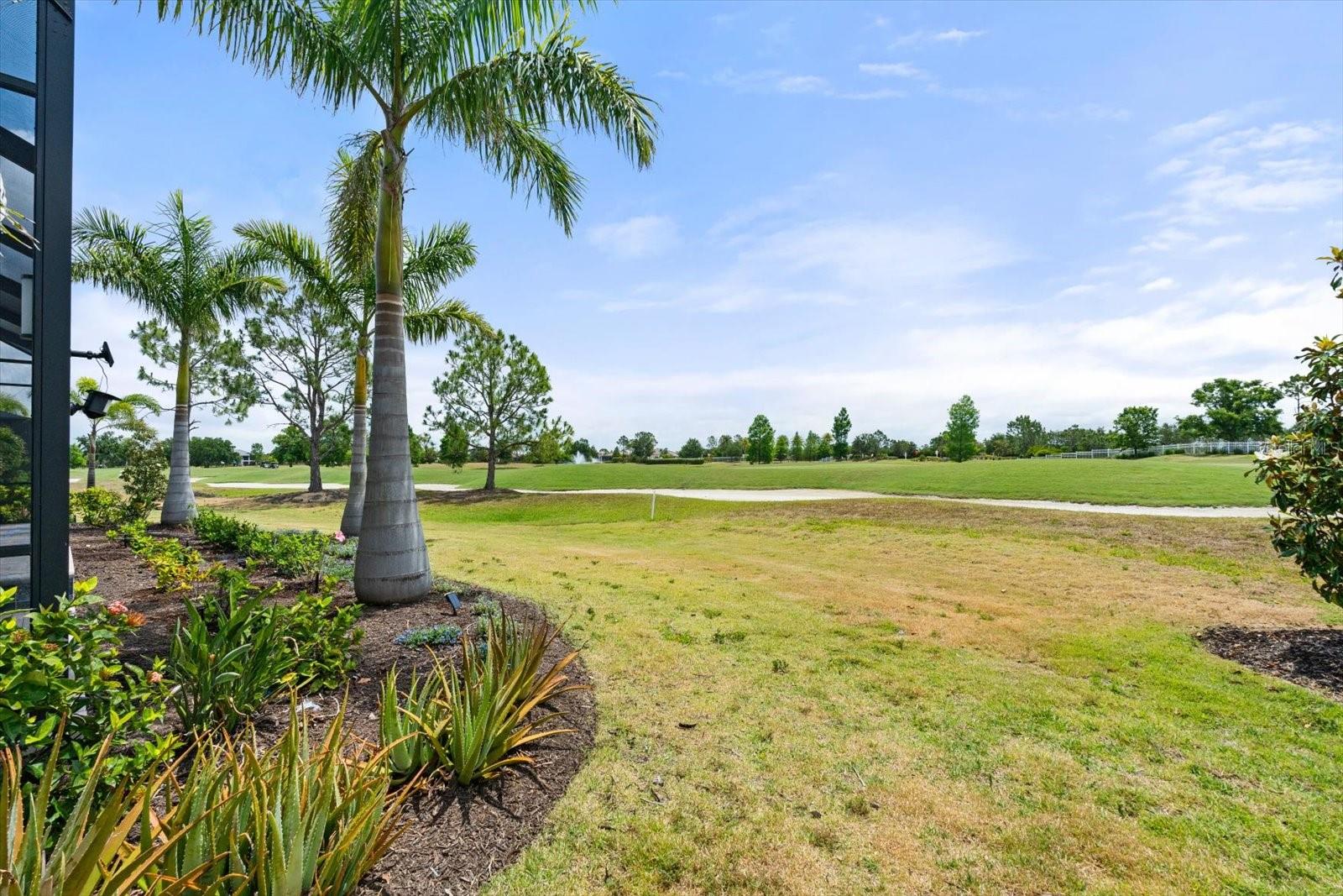 COUNTRY CLUB EAST AT LAKEWD RNCH TT - Residential