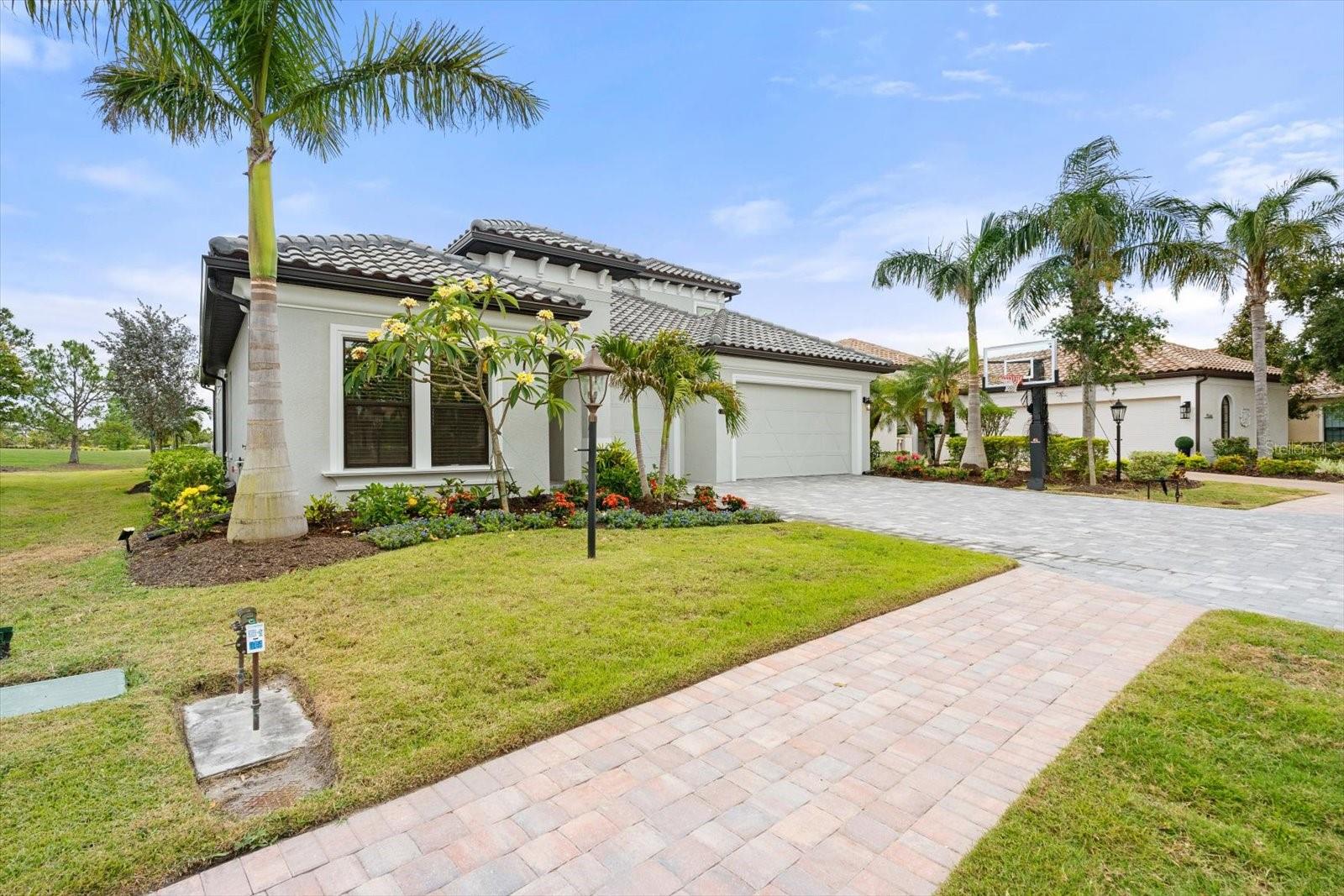 COUNTRY CLUB EAST AT LAKEWD RNCH TT - Residential